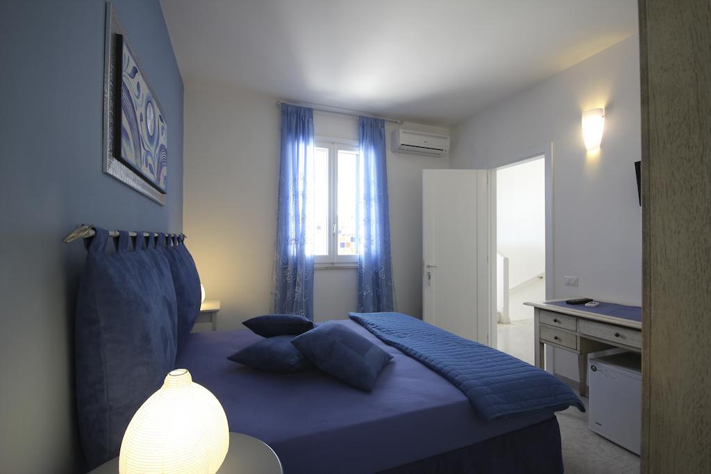 B&B Villa Genny A Pochi Passi Dal Mare Сан Каталдо Стая снимка