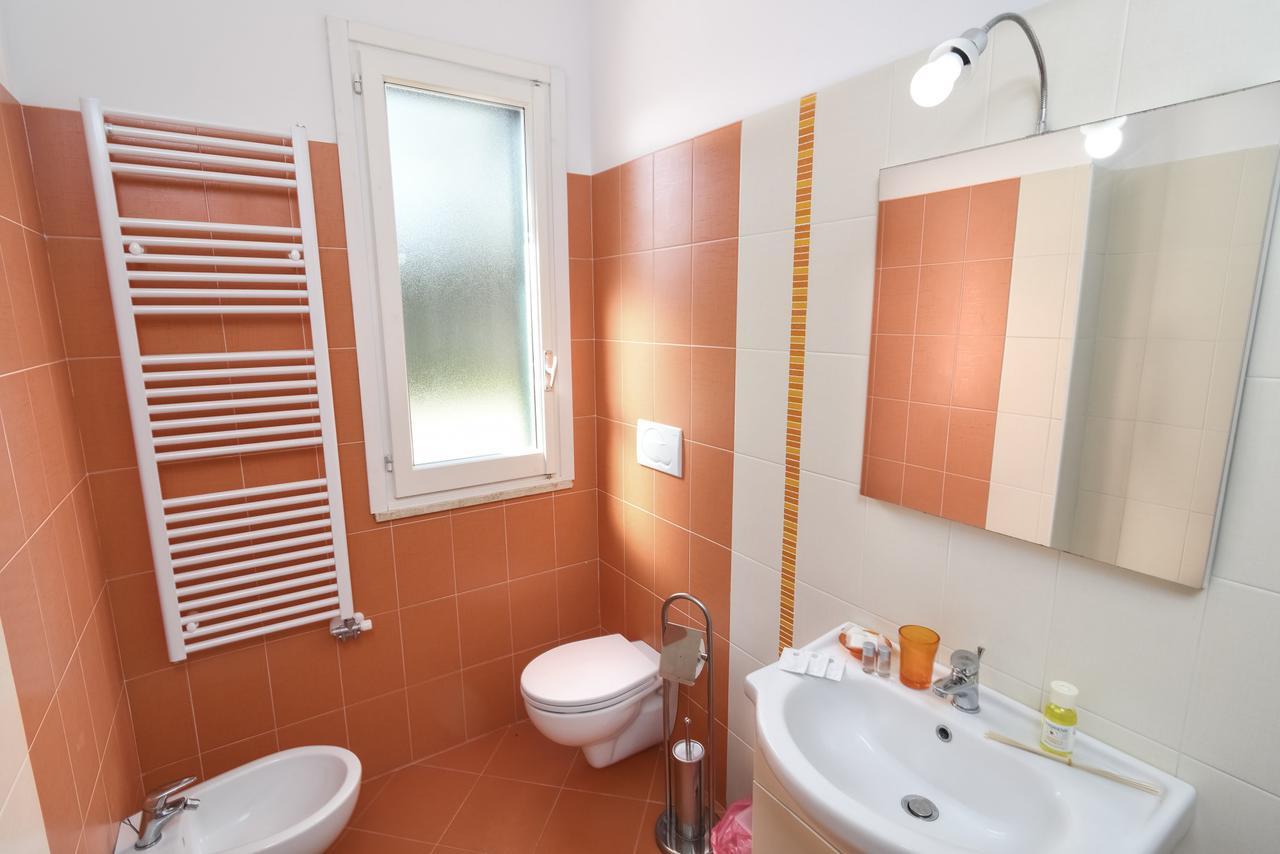 B&B Villa Genny A Pochi Passi Dal Mare Сан Каталдо Екстериор снимка